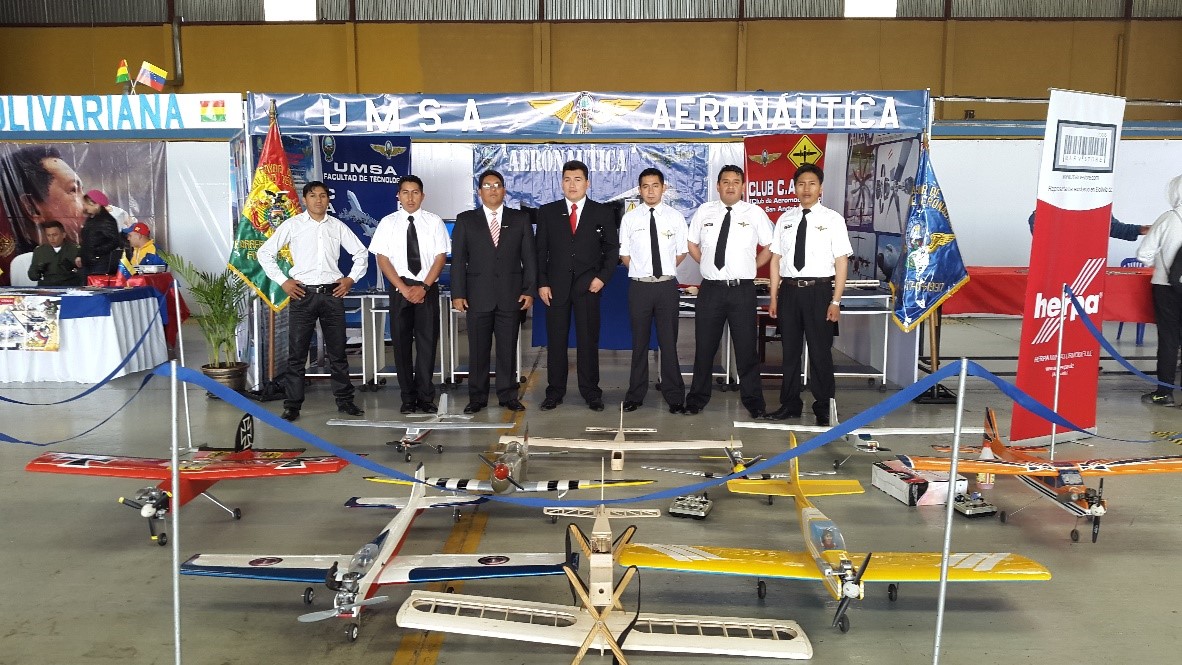 Club Aeromodelismo Andrés (CASA) - CARRERA DE AERONAUTICA - Universidad Mayor San